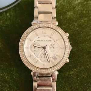 Michael Kors Women’s Parker Silvertone watch